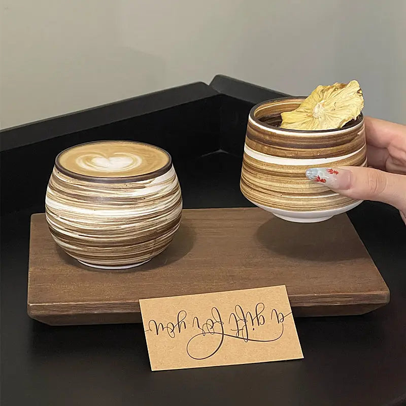 Tasse a thé japonaise artisanale ceramique style brut