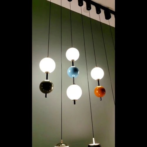 Moderne Pendelleuchte aus Glas für stilvolle Wohnraumgestaltung - vue 6 sur 12