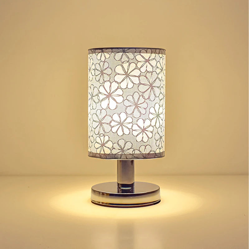Lampe de Table nordique Simple et créative
