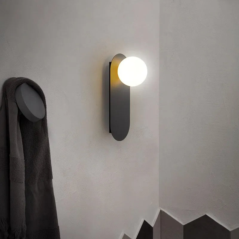 Nordische LED-Wandleuchte aus Glas in Orange - vue 4 sur 9