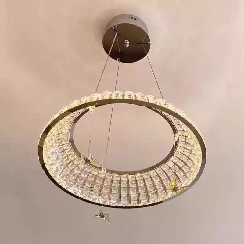 suspension en cristal papillon élégant pour décoration intérieure raffinée - vue 6 sur 9