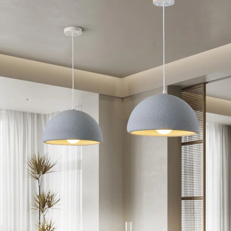 lampe suspendue style wabi-sabi en ciment pour studio ou restaurant - vue 4 sur 10