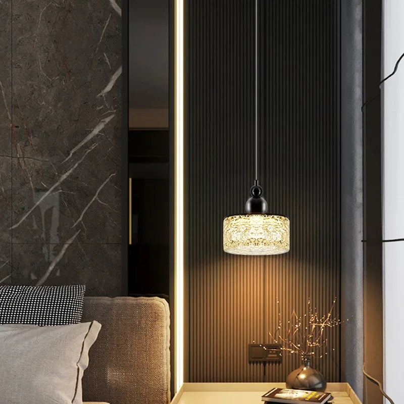 plafonnier led en résine transparente et métal noir style moderne - vue 4 sur 7