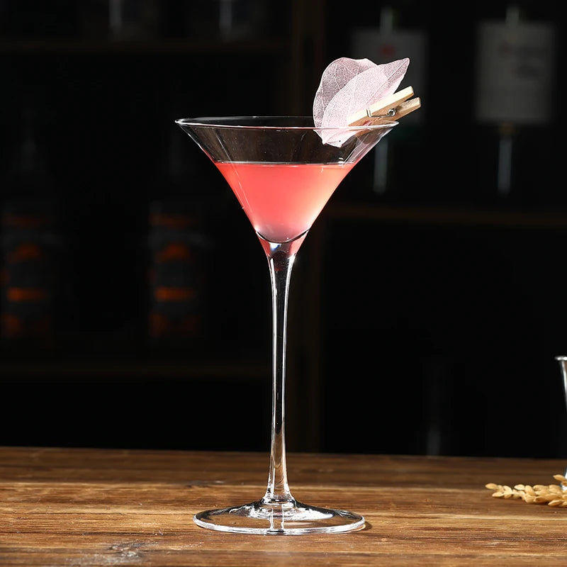 Verres à pied élégants relief pour cocktails vin - vue 4 sur 7