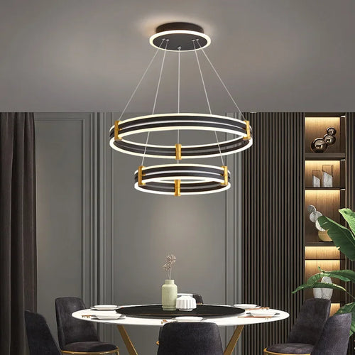 Lustre de luxe avec anneau arrière de styliste
