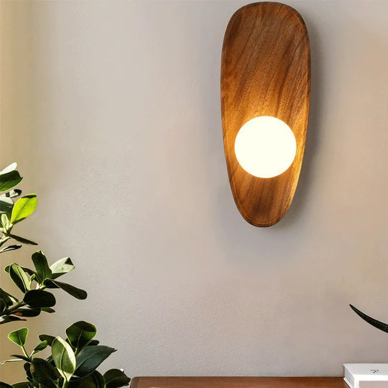 Applique murale LED minimaliste japonaise en bois massif - vue 2 sur 8