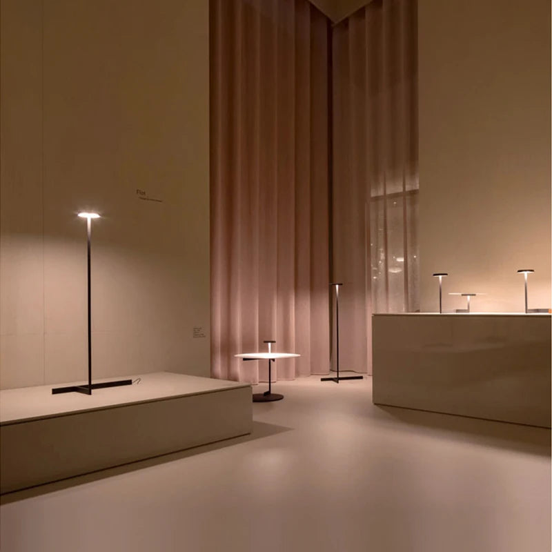 Lampadaire LED design moderne pour chambre à coucher décoration main contrôleur lampe sur pied luminaire nordique lampe de bureau - vue 6 sur 9
