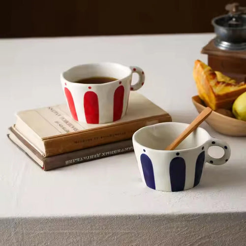 Mug céramique motifs géométriques style nordique anse peinte