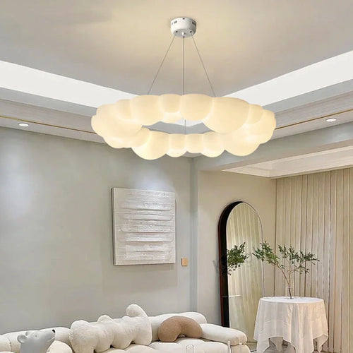 Moderne Pendelleuchte mit kreativen Wolken-Lampenschirmen für Wohnzimmer, Schlafzimmer und Kinderzimmer, LED-Deckenleuchte - vue 4 sur 13