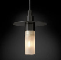 Postmoderne Pendelleuchte aus Metall mit elegantem Design für moderne Innenräume