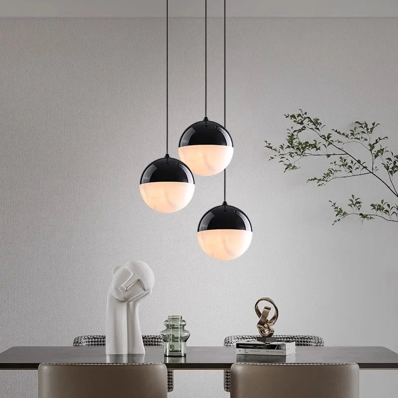 Moderne dekorative Pendelleuchte aus Marmor - vue 3 sur 14