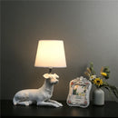 Moderne Nachttischlampe mit Tiermotiv und dekorativem Licht