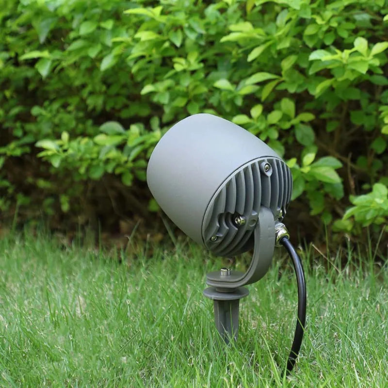 éclairage extérieur étanche pour jardin et allée