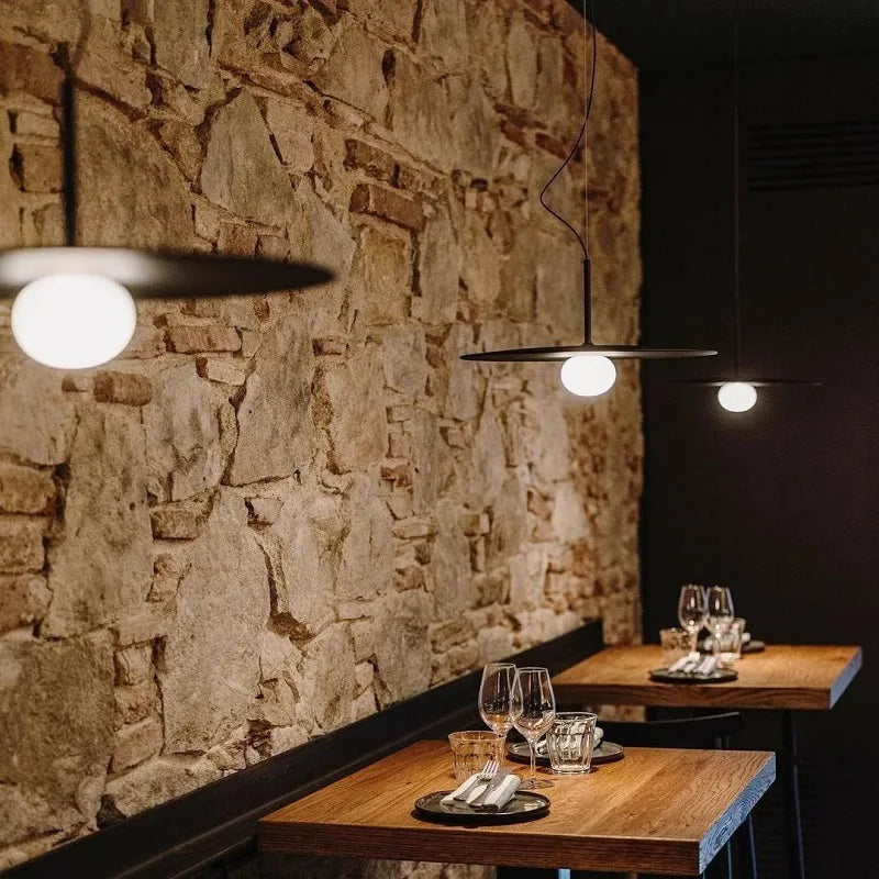 lustre suspendu en forme de verre design élégant - vue 6 sur 9