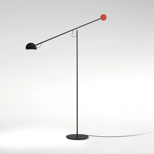 Design Stehleuchte im nordischen Stil für modernes und elegantes Interieur