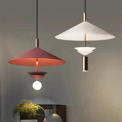 style de lampe suspendue en métal