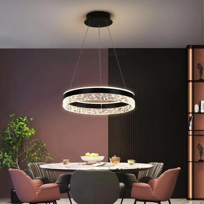 plafonnier led suspendu design minimaliste avec anneaux en cristal - vue 6 sur 9