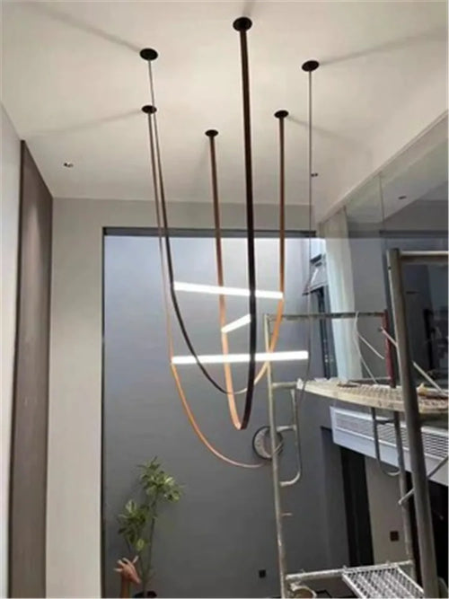 Kreative minimalistische LED-Pendelleuchte aus Glasröhren im postmodernen Stil - vue 4 sur 14