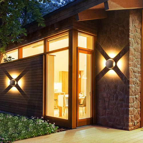 Moderne LED-Wandleuchte für Innen und Außen - vue 7 sur 12