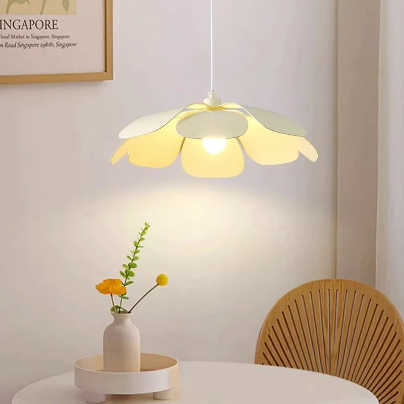 Suspension moderne en forme de fleur de crème pour décoration créative - vue 4 sur 8