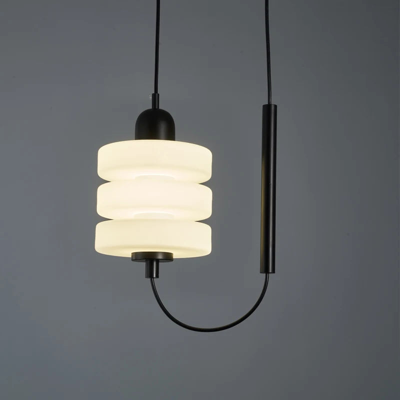 Skandinavische Pendelleuchte aus Glas im minimalistischen Design für Innenbeleuchtung - vue 6 sur 7