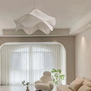 Skandinavischer Kronleuchter im Creme-Stil für ein gemütliches Zuhause