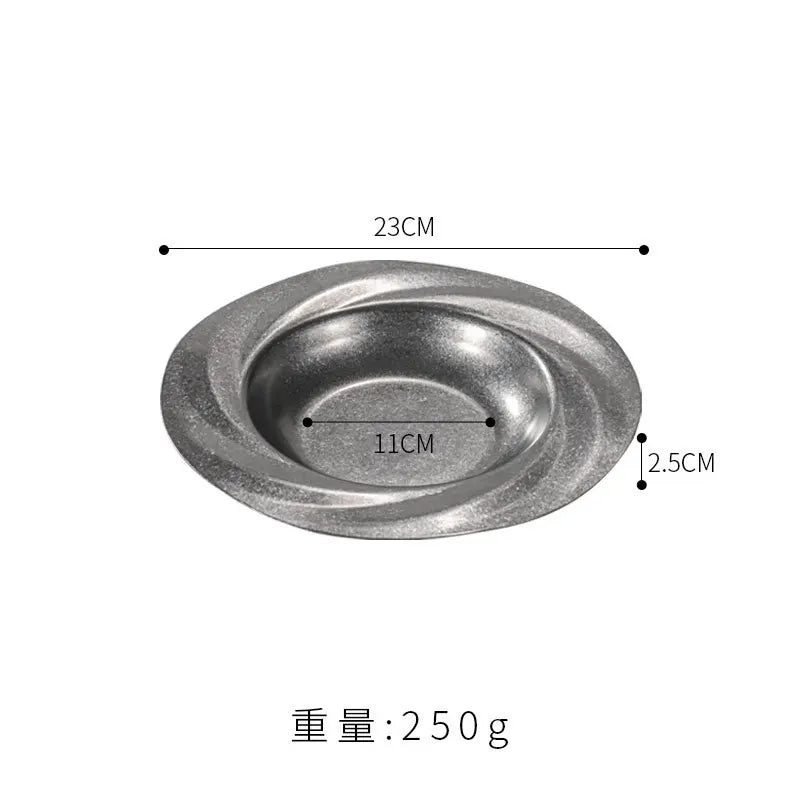 assiette inox style retro restaurant plat salade dessert