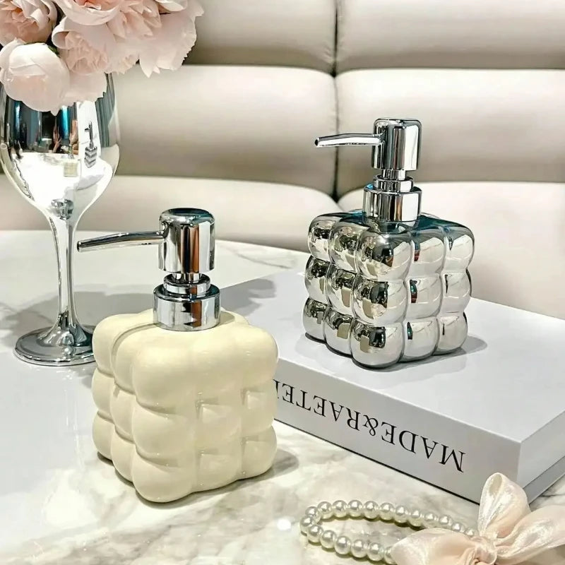 distributeur de savon liquide en céramique pour salle de bain - vue 4 sur 8