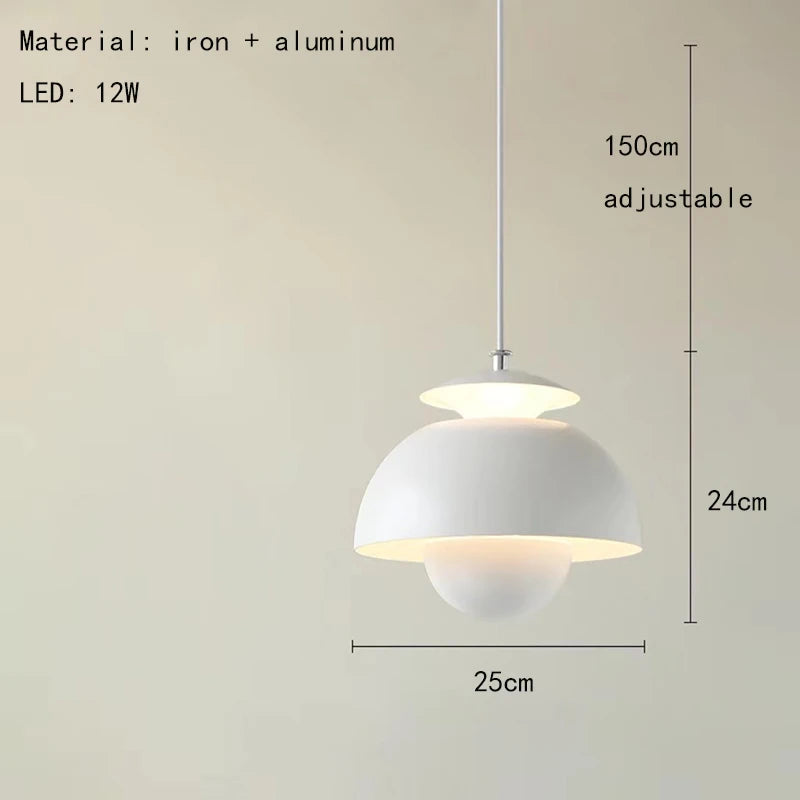 Moderne Pendelleuchte aus Metall mit höhenverstellbarem Kabel