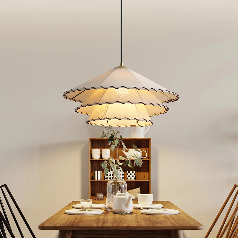 Chinesischer Stoff-Kronleuchter mit Strohhut und LED-Licht - vue 3 sur 14