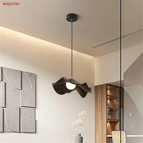 suspension en fer et bois style cottage nordique pour restaurant et loft