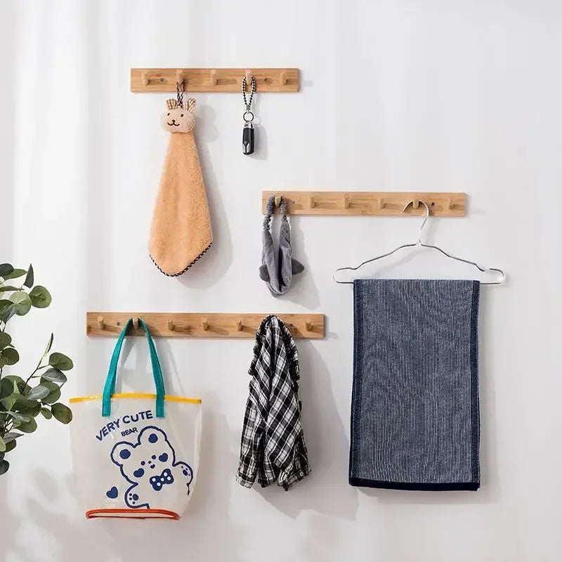 porte-manteau mural en bambou avec crochets pratiques pour organiser vos affaires - vue 2 sur 12