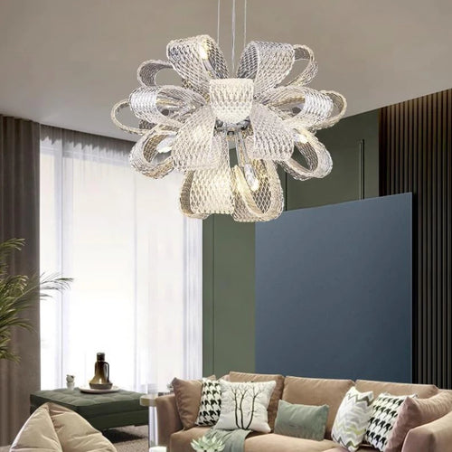 Minimalistischer Kronleuchter aus Glas mit floralem Design für moderne Innenräume - vue 2 sur 12