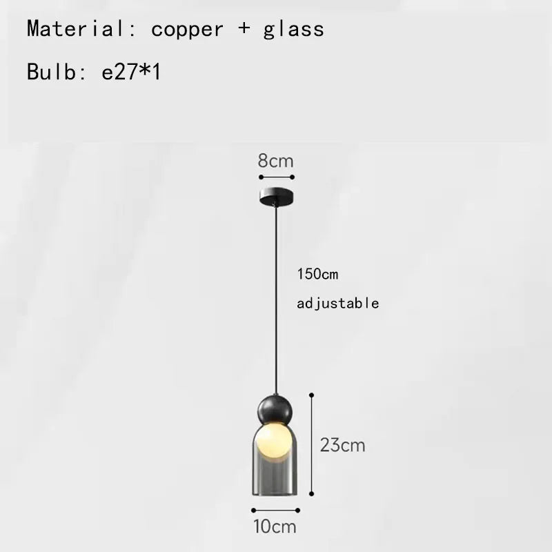 Moderne Pendelleuchte aus Klarglas für dekorative Innenräume