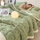 plaid polaire epais motif coeur pour canapé lit
