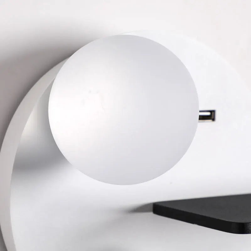 LED-Wandleuchte mit USB-Ladefunktion für Mobiltelefone - vue 5 sur 10