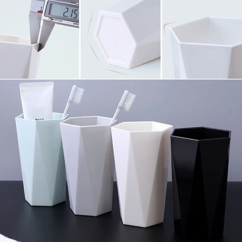 gobelet pour bain de bouche et brosse à dents en plastique solide