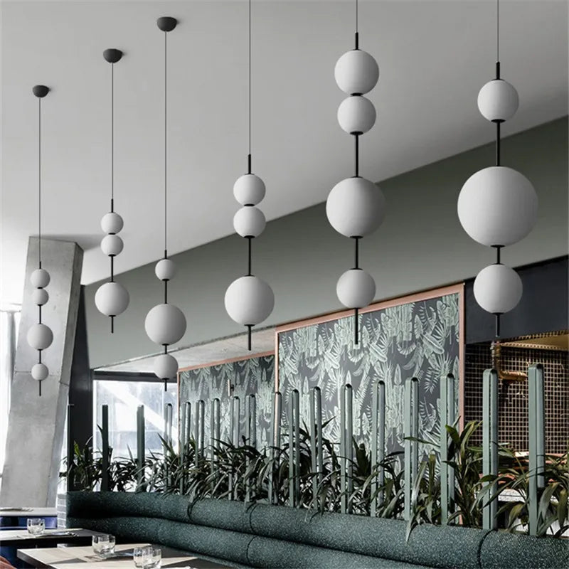 Design-Pendelleuchte mit Perlen für moderne Inneneinrichtung - vue 4 sur 8