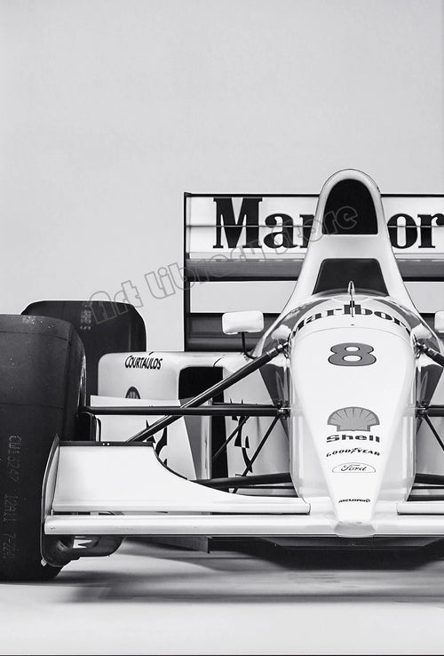 affiche vintage personnages voitures sport course f1 monaco noir et blanc