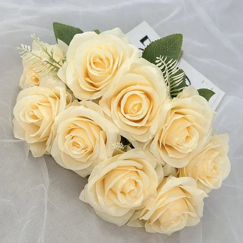 bouquet de roses artificielles en soie pour décoration de mariage - vue 2 sur 15