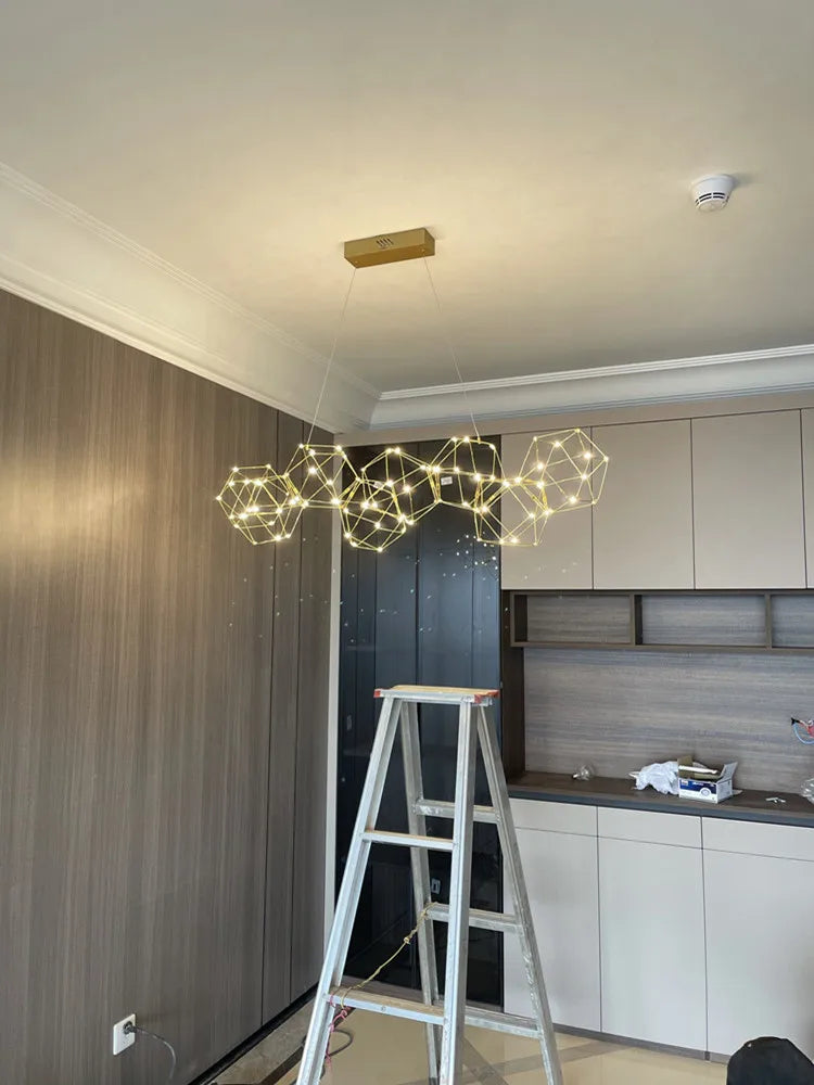 Polygonaler Firefly-Kronleuchter im nordischen Design aus Edelstahl - vue 3 sur 22