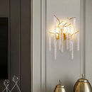 Moderne LED-Wandleuchte im Art-déco-Design mit Kirschblütenzweigen