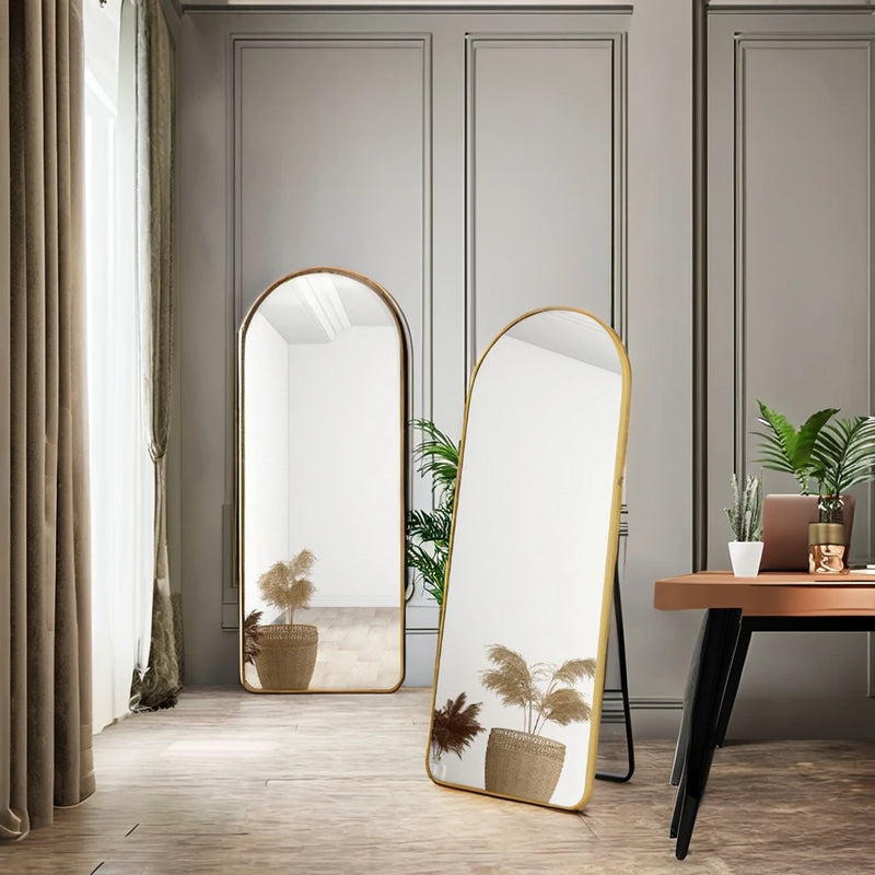 miroir de sol plein long design semi-circulaire pour intérieur