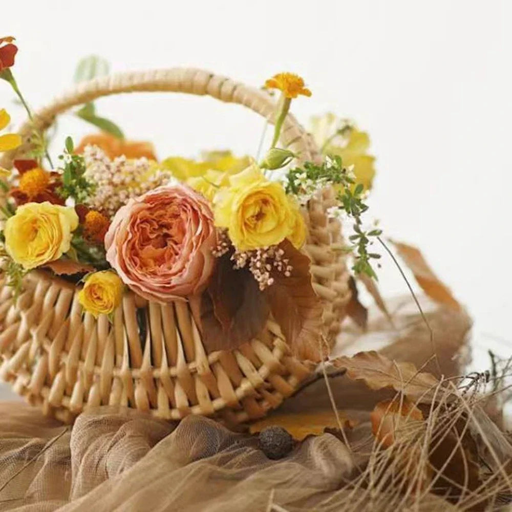 panier en rotin tissé pour rangement et décoration intérieure - vue 5 sur 8