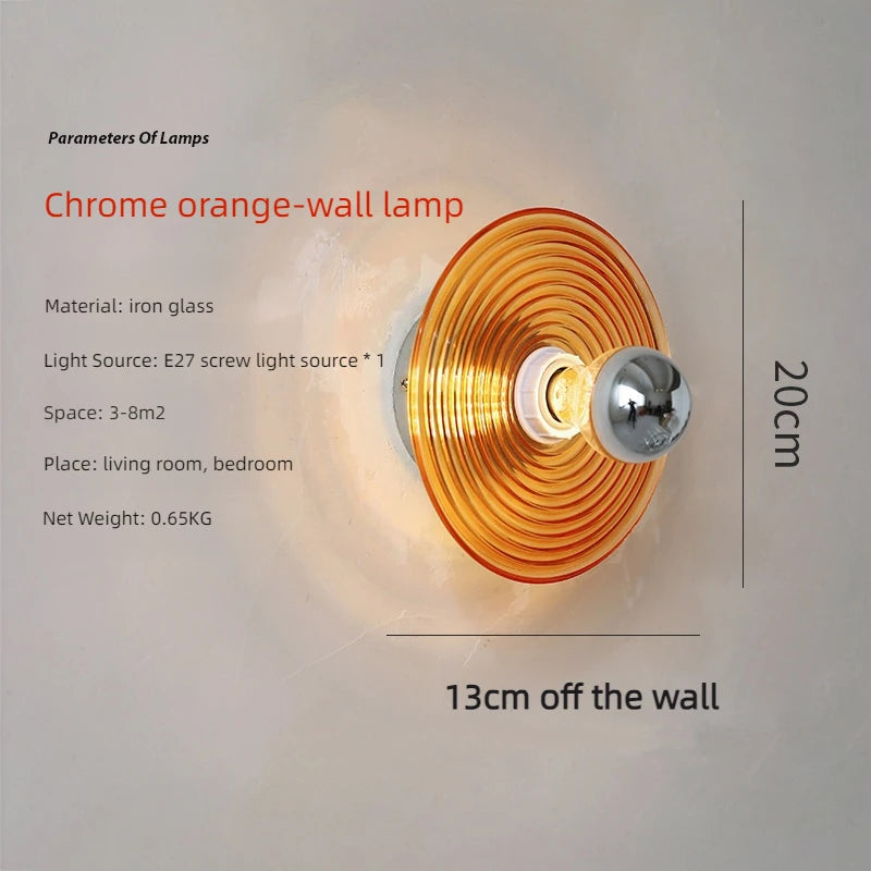 LED-Wandleuchte aus gewelltem Glas im nordischen Stil für stimmungsvolle Dekoration