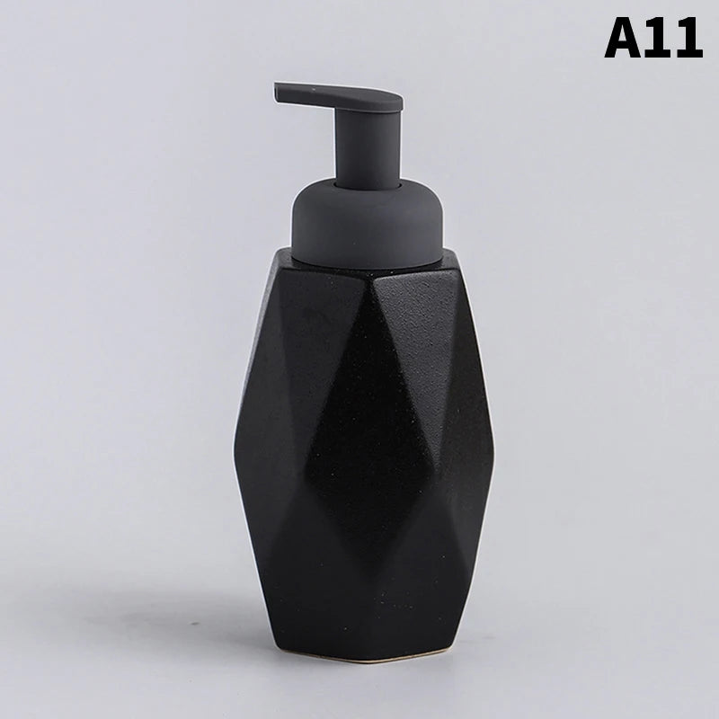 bouteille céramique distributeur savon liquide et gel douche - vue 12 sur 18