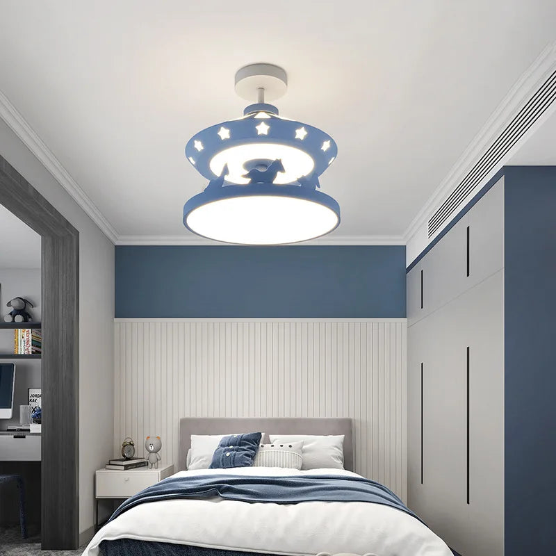 lustre moderne minimaliste pour chambre d'enfant lumineux et chaleureux - vue 5 sur 8