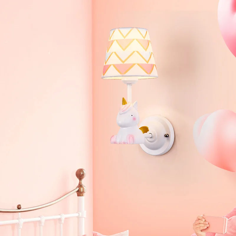 applique murale licorne pégase pour chambre d enfant créative et chaleureuse - vue 4 sur 6
