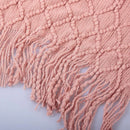 Plaid tricot leger avec pompons style cosy salon