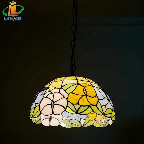 lustre rustique en forme de papillon et fleur style tiffany pour restaurant